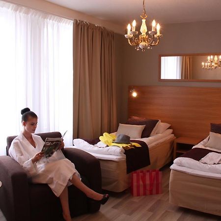 Loimaan Seurahuone Hotell Rum bild