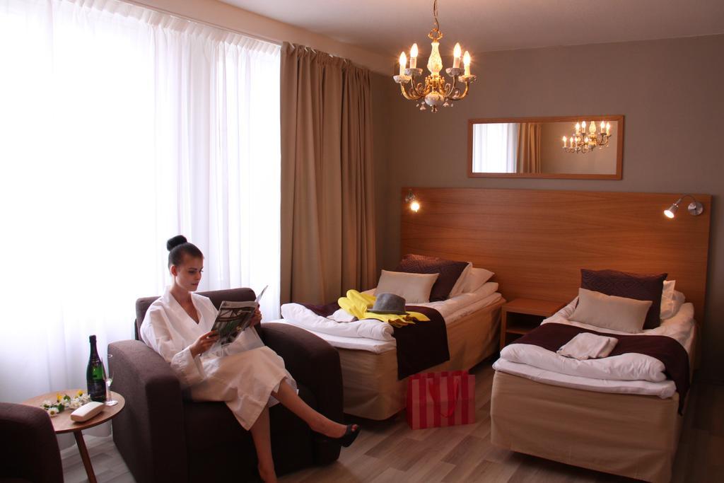 Loimaan Seurahuone Hotell Rum bild